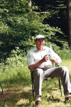  ThumbnailImage,Peter Dickinson,,Thumbnail