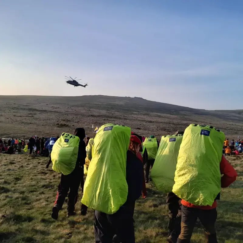 outdoor pursuiit pupils doing ten tors